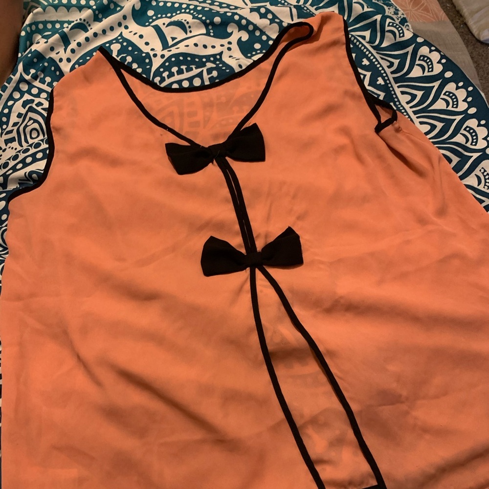 XL Peach- Black Bow Top
